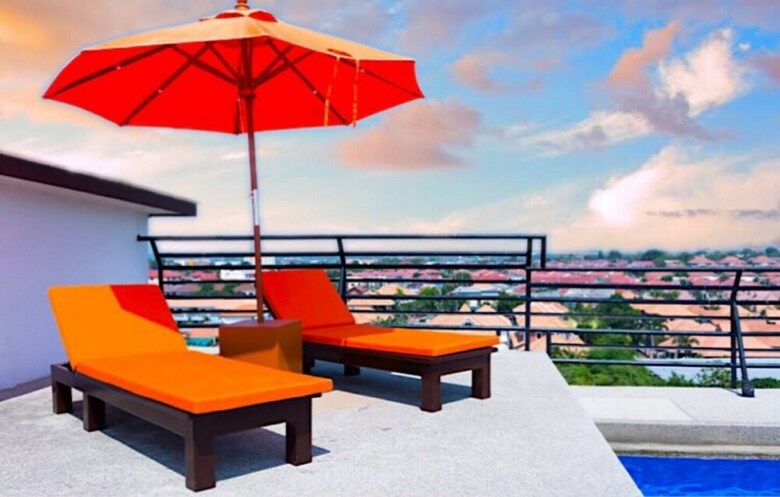 Hotel Chatkaew Hill & Residence