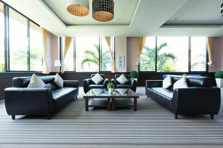 Hotel Chatkaew Hill & Residence