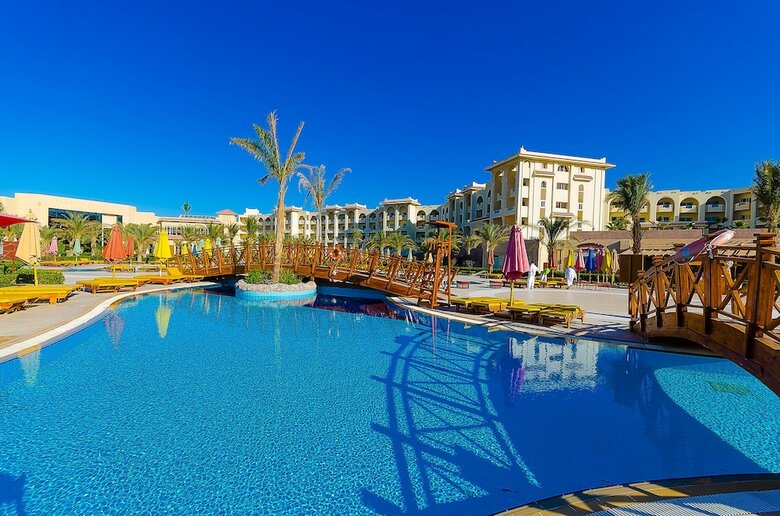 Hotel Serenity Fun City - All Inclusive
