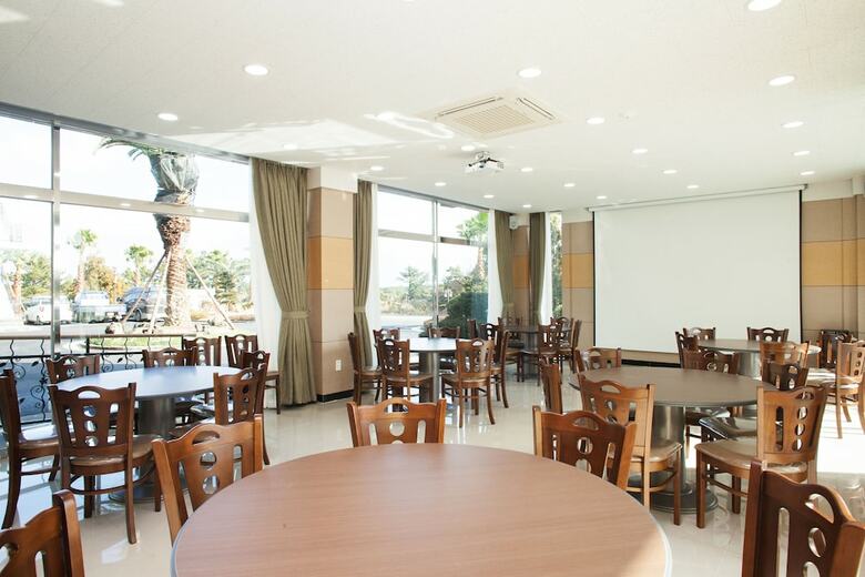 Hotel Jeju Hue Resort