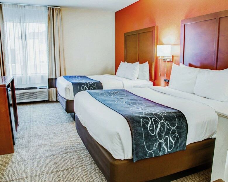 Hotel Comfort Suites Tyler South