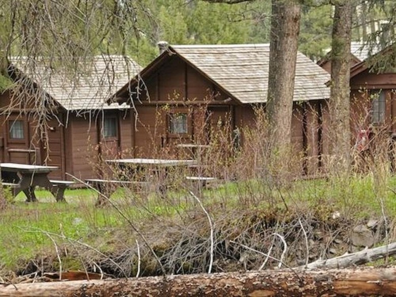 Hotel Roosevelt Lodge & Cabins - Inside The Park