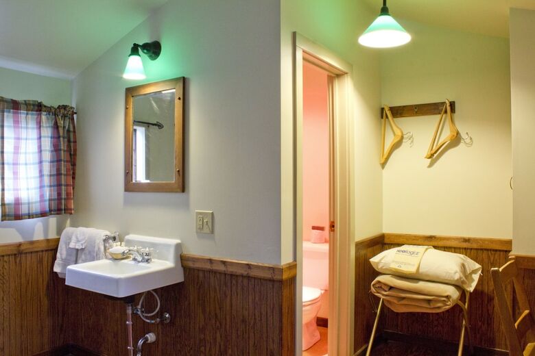 Hotel Roosevelt Lodge & Cabins - Inside The Park