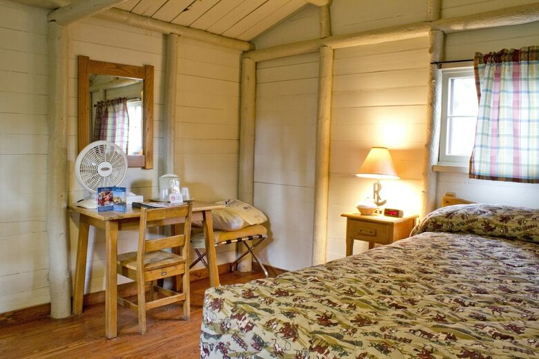 Hotel Roosevelt Lodge & Cabins - Inside The Park