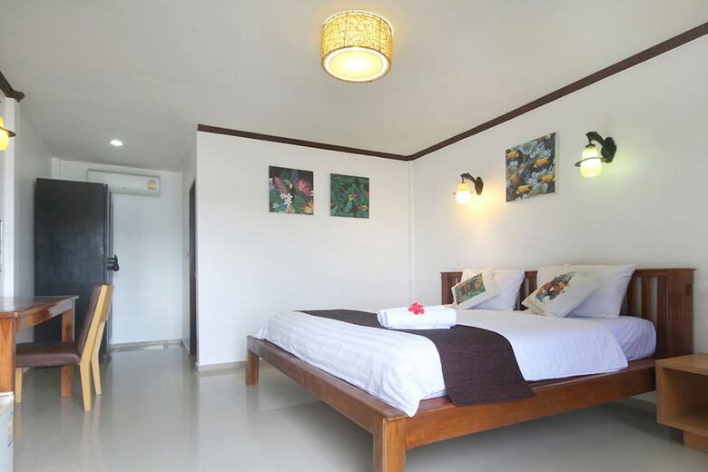 Hotel Coral Island Resort