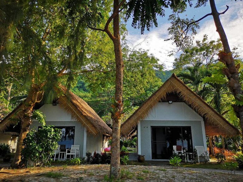 Hotel Coral Island Resort