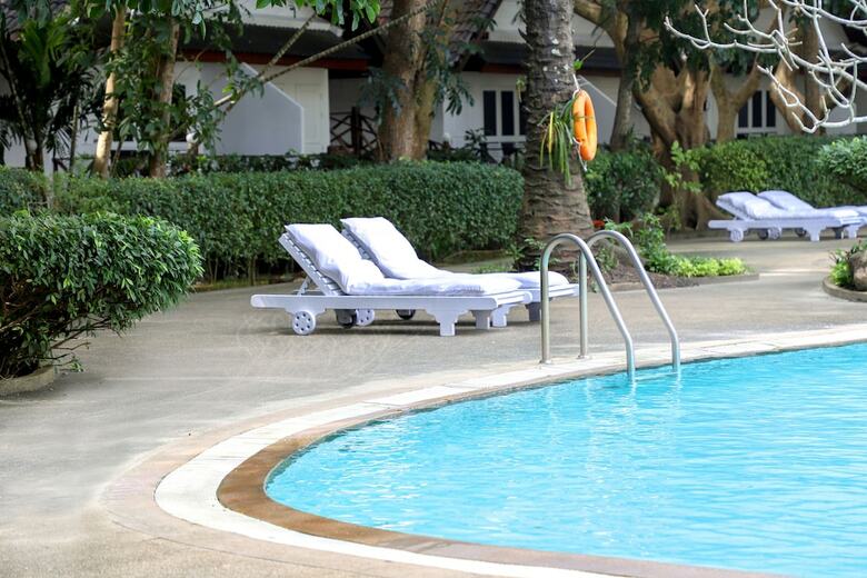 Hotel Coral Island Resort