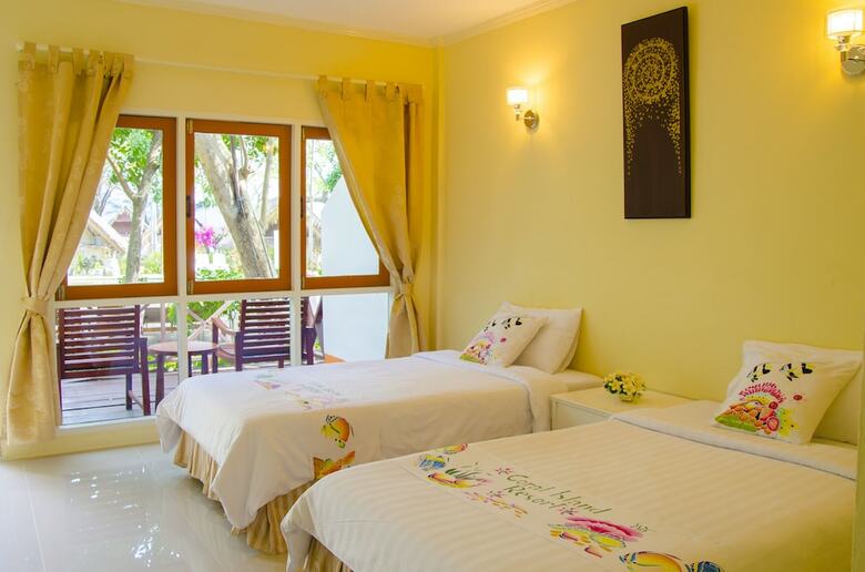 Hotel Coral Island Resort