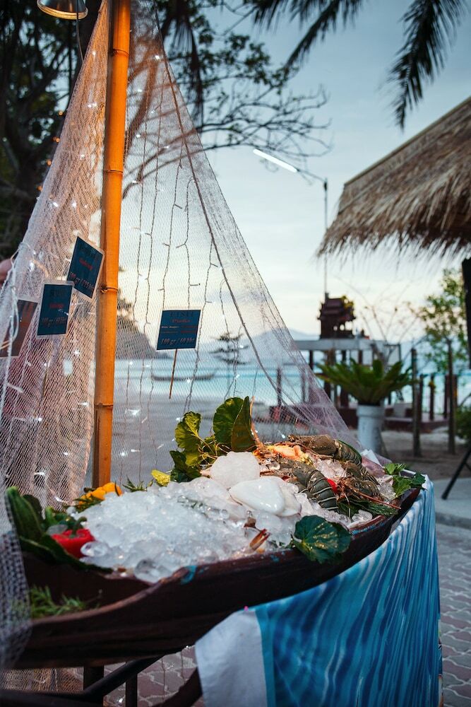 Hotel Coral Island Resort