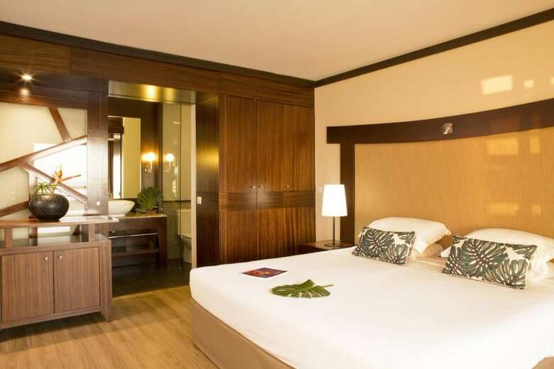 Hotel Tahiti Pearl Beach Resort