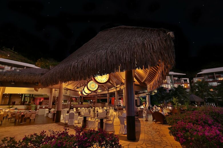 Hotel Tahiti Pearl Beach Resort