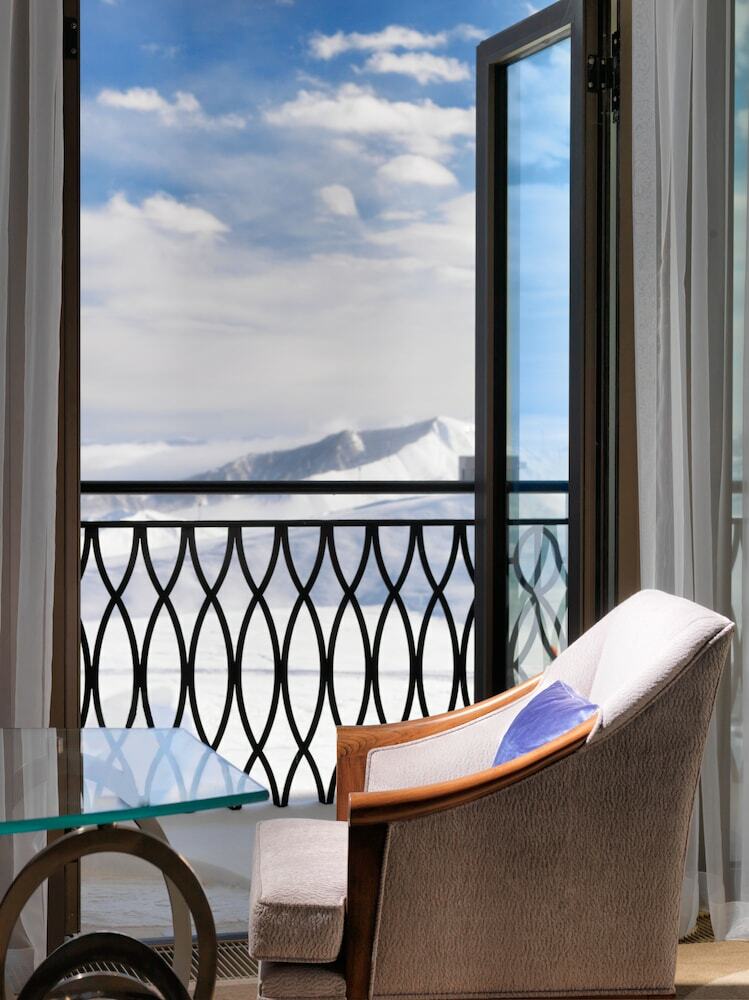 Hotel Pik Palace, Shahdag, Autograph Collection