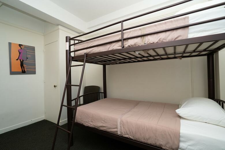Hostal Flushing Ymca