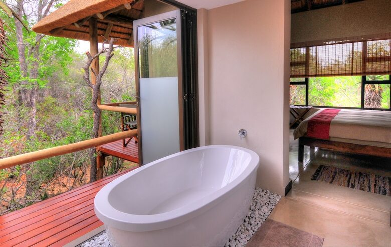 Cheetah Paw Eco Lodge