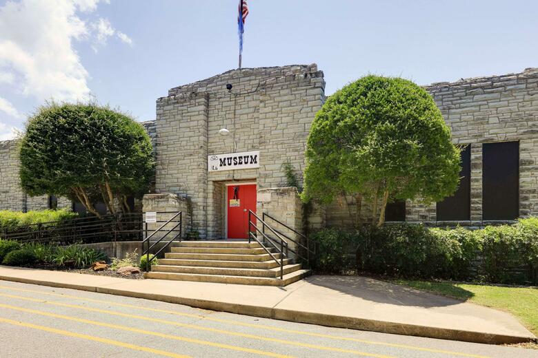Motel Super 8 By Wyndham Duncan