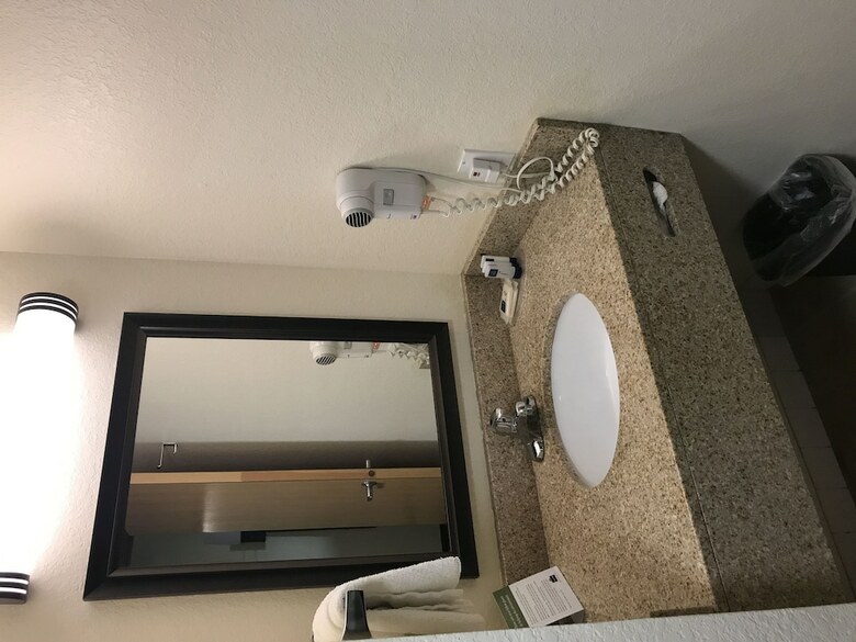 Hotel Americinn By Wyndham West Bend