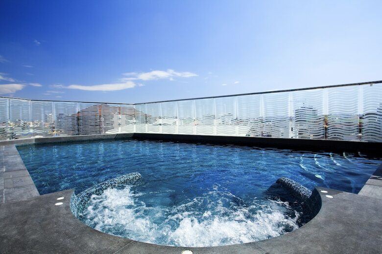 Centra By Centara Avenue Hotel Pattaya