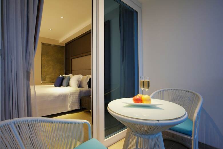 Centra By Centara Avenue Hotel Pattaya