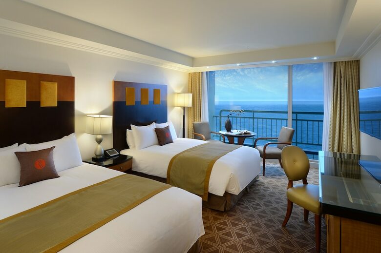Hotel Ramada Plaza Jeju Ocean Front