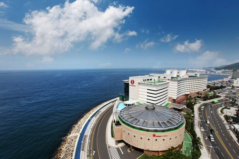 Hotel Ramada Plaza Jeju Ocean Front