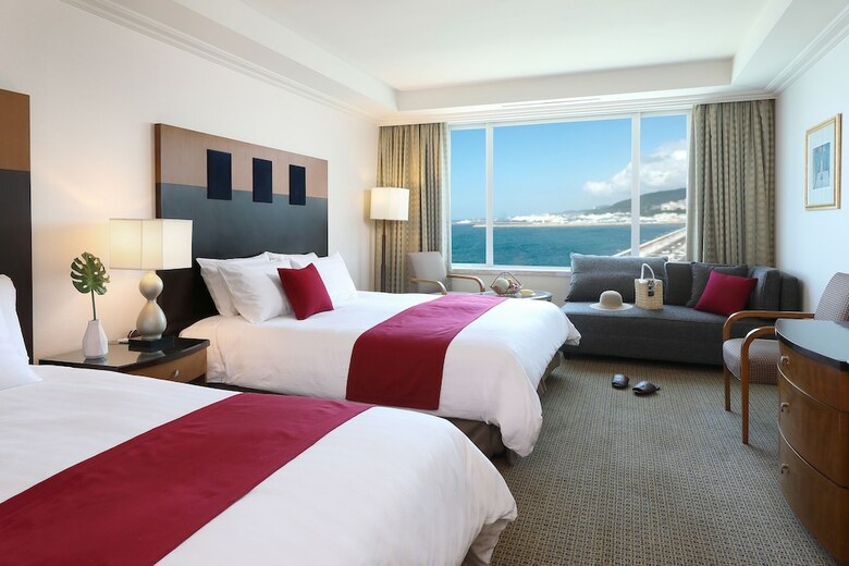Hotel Ramada Plaza Jeju Ocean Front