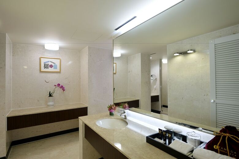 Hotel Ramada Plaza Jeju Ocean Front