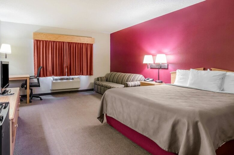 Hotel Rodeway Inn