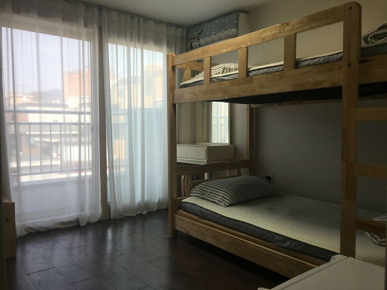 Hotel Hongdae Pencil Guesthouse
