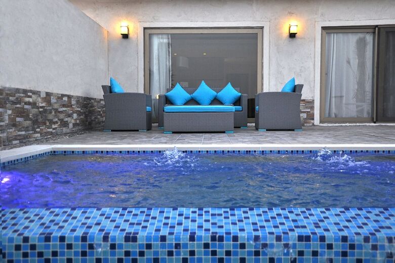 Hotel Dana Beach Resort