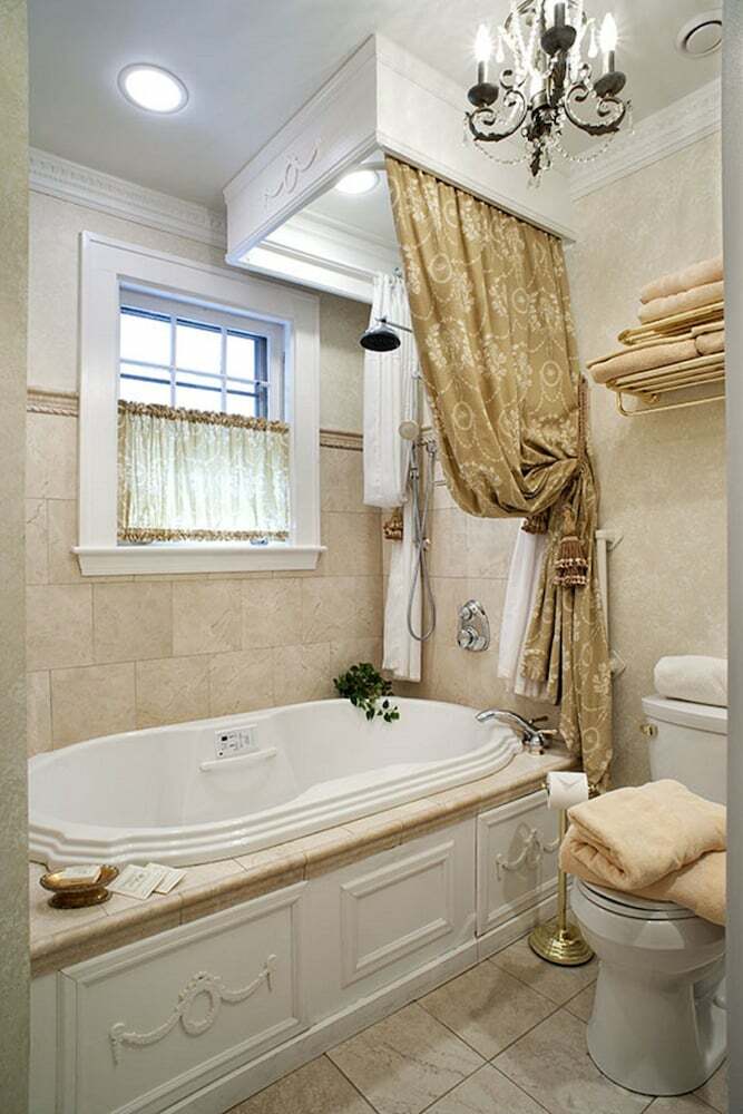 Abbington Green Bed & Breakfast Inn