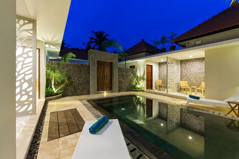 Odika Lovina House And Villa