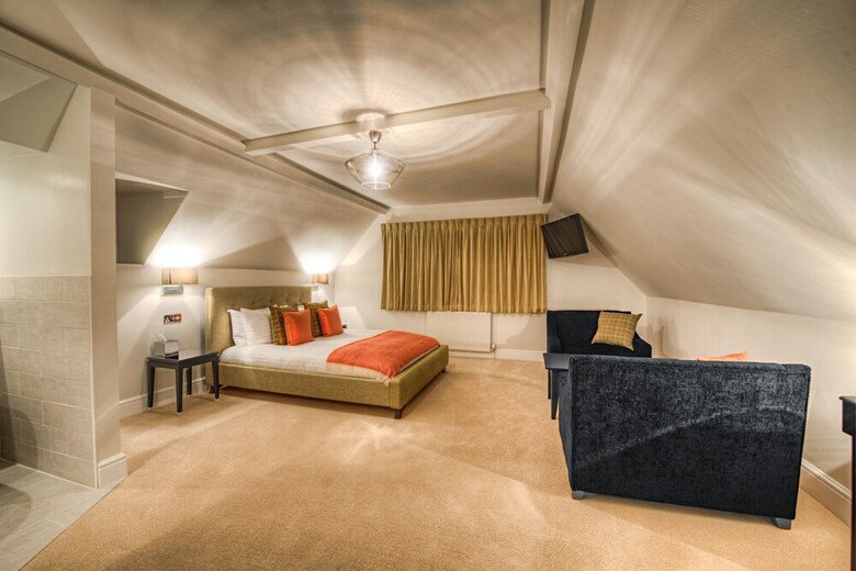 Number Four Boutique Hotel