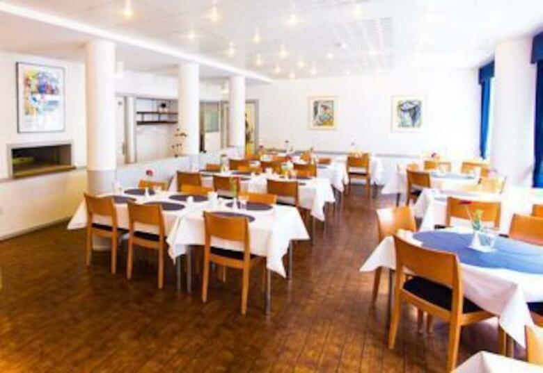 Hotel Maritime
