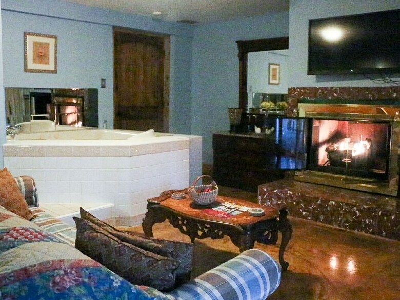 Bed & Breakfast Lil Black Bear Inn