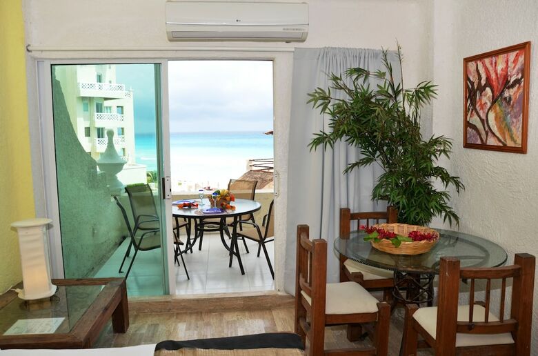 Aparthotel Amigo Rental