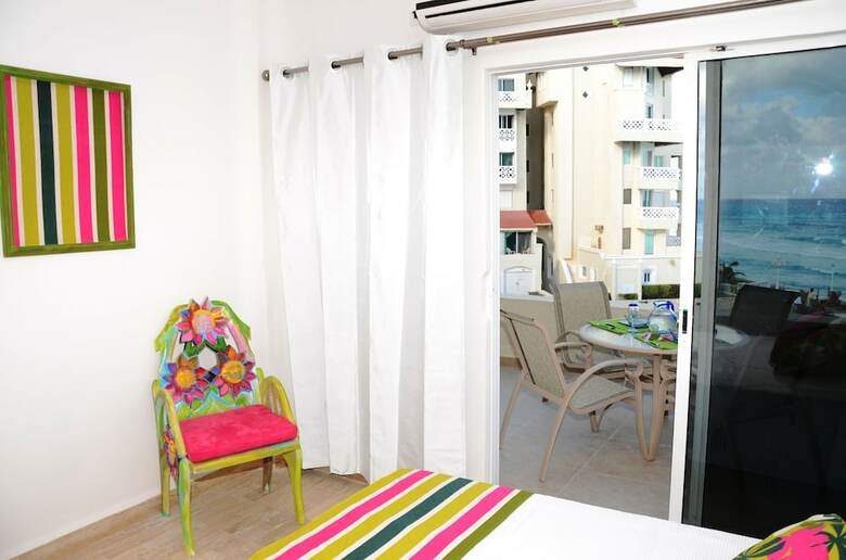 Aparthotel Amigo Rental
