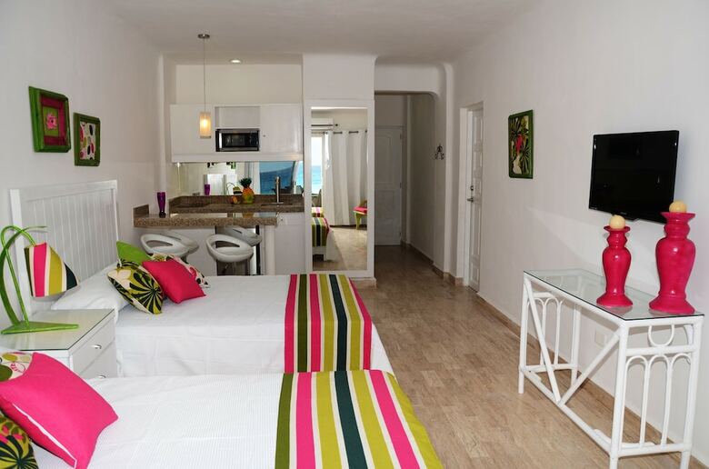 Aparthotel Amigo Rental