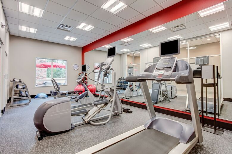 Holiday Inn Hotel & Suites Lafayette North