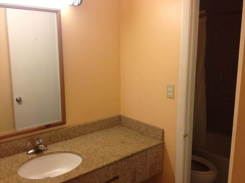 Motel Fort Eustis Inn