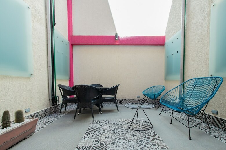 Hotel Capital O Frida Costazul