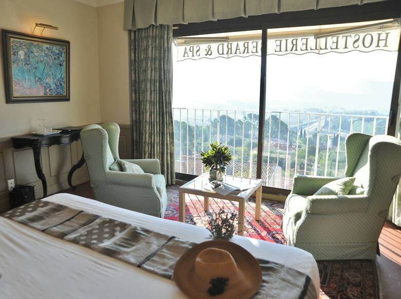 Hotel Boutique H�tel - Hostellerie B�rard & Spa