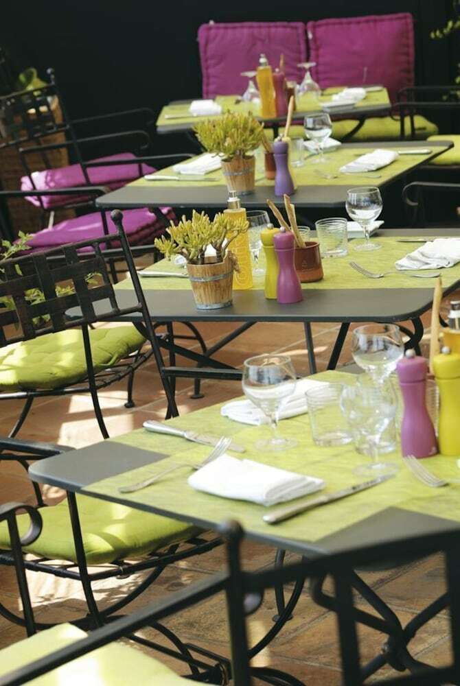 Hotel Boutique H�tel - Hostellerie B�rard & Spa