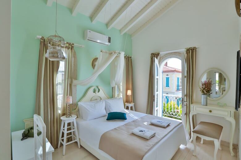 Hotel Cumbal? Konak Ala�at?