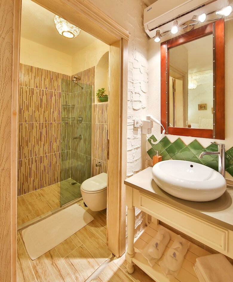Hotel Cumbal? Konak Ala�at?