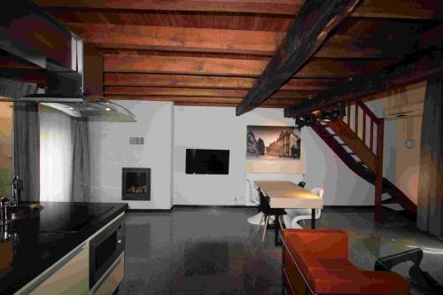 Amosa Li�ge City Centre Hotel