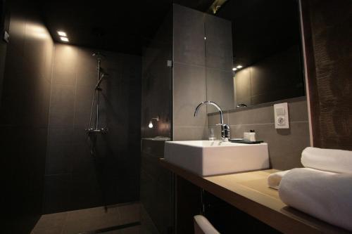 Amosa Li�ge City Centre Hotel