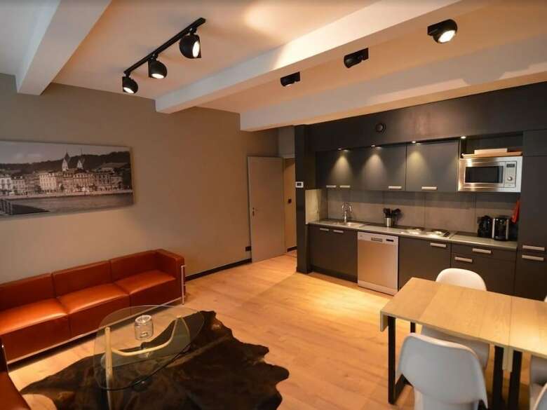 Amosa Li�ge City Centre Hotel