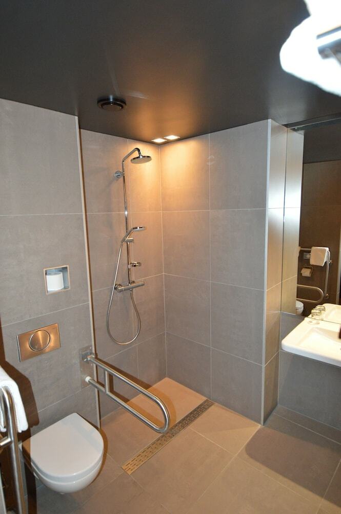 Amosa Li�ge City Centre Hotel