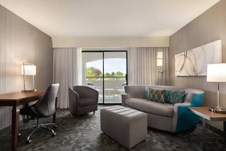 Hotel Courtyard By Marriott Salinas Monterey