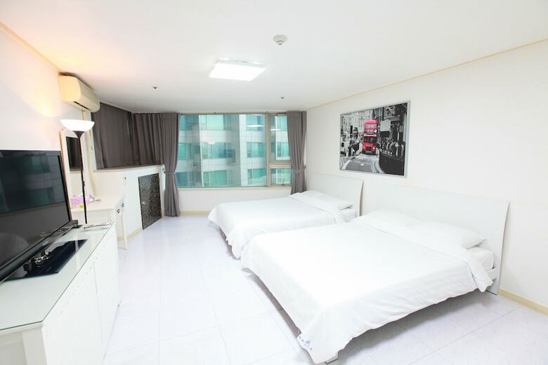 Apartamentos Aplex Residence